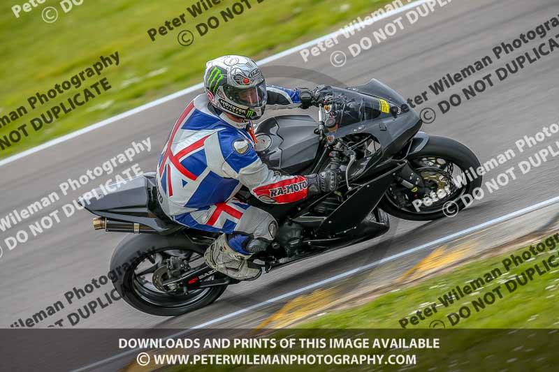 PJM Photography;anglesey no limits trackday;anglesey photographs;anglesey trackday photographs;enduro digital images;event digital images;eventdigitalimages;no limits trackdays;peter wileman photography;racing digital images;trac mon;trackday digital images;trackday photos;ty croes