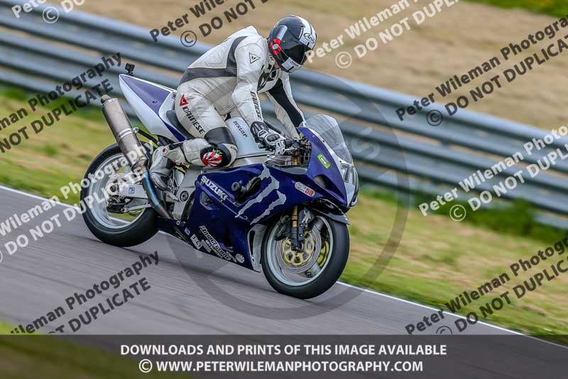 PJM Photography;anglesey no limits trackday;anglesey photographs;anglesey trackday photographs;enduro digital images;event digital images;eventdigitalimages;no limits trackdays;peter wileman photography;racing digital images;trac mon;trackday digital images;trackday photos;ty croes