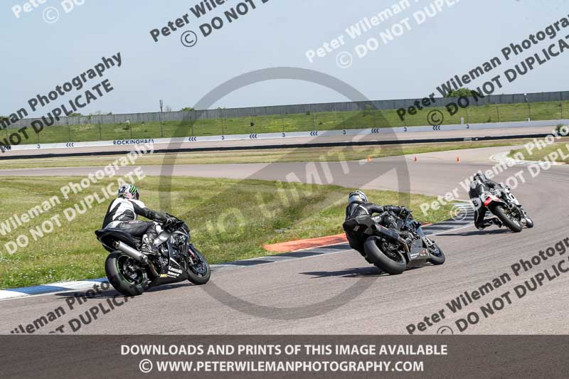 Rockingham no limits trackday;enduro digital images;event digital images;eventdigitalimages;no limits trackdays;peter wileman photography;racing digital images;rockingham raceway northamptonshire;rockingham trackday photographs;trackday digital images;trackday photos