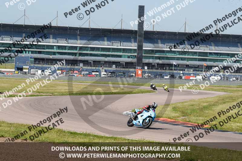 Rockingham no limits trackday;enduro digital images;event digital images;eventdigitalimages;no limits trackdays;peter wileman photography;racing digital images;rockingham raceway northamptonshire;rockingham trackday photographs;trackday digital images;trackday photos