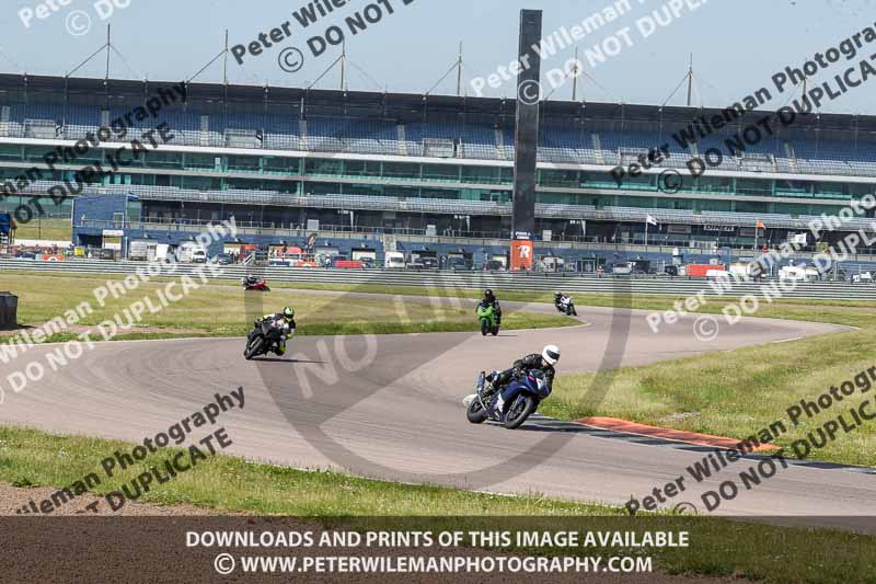 Rockingham no limits trackday;enduro digital images;event digital images;eventdigitalimages;no limits trackdays;peter wileman photography;racing digital images;rockingham raceway northamptonshire;rockingham trackday photographs;trackday digital images;trackday photos