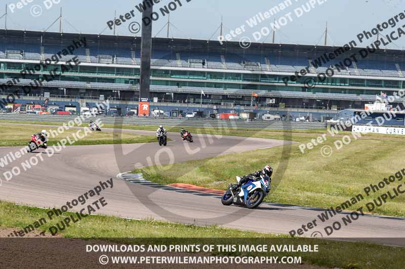 Rockingham no limits trackday;enduro digital images;event digital images;eventdigitalimages;no limits trackdays;peter wileman photography;racing digital images;rockingham raceway northamptonshire;rockingham trackday photographs;trackday digital images;trackday photos