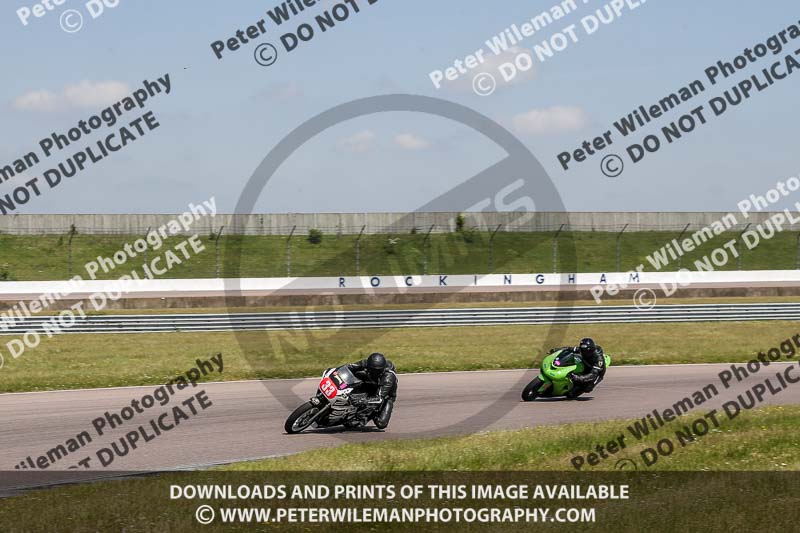 Rockingham no limits trackday;enduro digital images;event digital images;eventdigitalimages;no limits trackdays;peter wileman photography;racing digital images;rockingham raceway northamptonshire;rockingham trackday photographs;trackday digital images;trackday photos