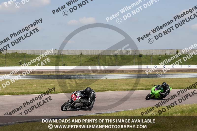 Rockingham no limits trackday;enduro digital images;event digital images;eventdigitalimages;no limits trackdays;peter wileman photography;racing digital images;rockingham raceway northamptonshire;rockingham trackday photographs;trackday digital images;trackday photos