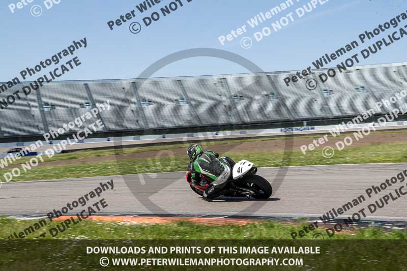 Rockingham no limits trackday;enduro digital images;event digital images;eventdigitalimages;no limits trackdays;peter wileman photography;racing digital images;rockingham raceway northamptonshire;rockingham trackday photographs;trackday digital images;trackday photos