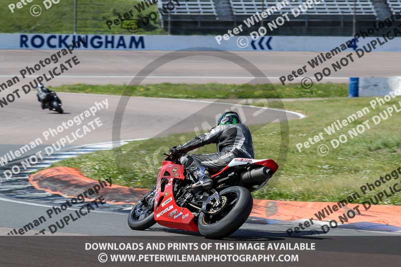 Rockingham no limits trackday;enduro digital images;event digital images;eventdigitalimages;no limits trackdays;peter wileman photography;racing digital images;rockingham raceway northamptonshire;rockingham trackday photographs;trackday digital images;trackday photos