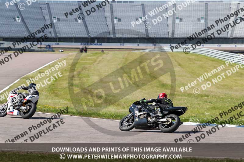 Rockingham no limits trackday;enduro digital images;event digital images;eventdigitalimages;no limits trackdays;peter wileman photography;racing digital images;rockingham raceway northamptonshire;rockingham trackday photographs;trackday digital images;trackday photos