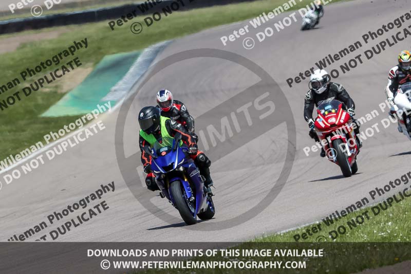 Rockingham no limits trackday;enduro digital images;event digital images;eventdigitalimages;no limits trackdays;peter wileman photography;racing digital images;rockingham raceway northamptonshire;rockingham trackday photographs;trackday digital images;trackday photos