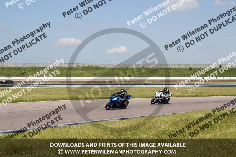 Rockingham no limits trackday;enduro digital images;event digital images;eventdigitalimages;no limits trackdays;peter wileman photography;racing digital images;rockingham raceway northamptonshire;rockingham trackday photographs;trackday digital images;trackday photos