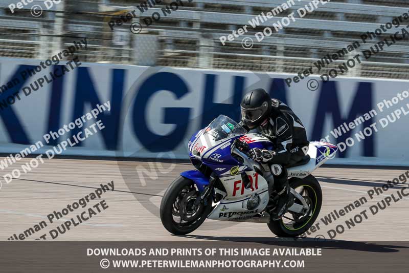 Rockingham no limits trackday;enduro digital images;event digital images;eventdigitalimages;no limits trackdays;peter wileman photography;racing digital images;rockingham raceway northamptonshire;rockingham trackday photographs;trackday digital images;trackday photos