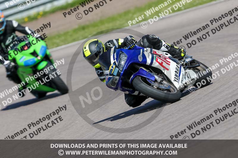 Rockingham no limits trackday;enduro digital images;event digital images;eventdigitalimages;no limits trackdays;peter wileman photography;racing digital images;rockingham raceway northamptonshire;rockingham trackday photographs;trackday digital images;trackday photos