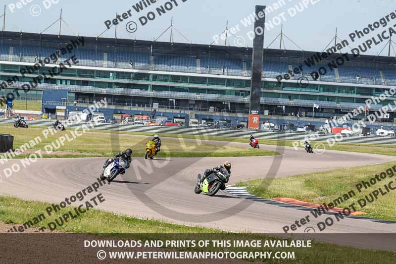 Rockingham no limits trackday;enduro digital images;event digital images;eventdigitalimages;no limits trackdays;peter wileman photography;racing digital images;rockingham raceway northamptonshire;rockingham trackday photographs;trackday digital images;trackday photos