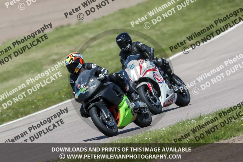 Rockingham no limits trackday;enduro digital images;event digital images;eventdigitalimages;no limits trackdays;peter wileman photography;racing digital images;rockingham raceway northamptonshire;rockingham trackday photographs;trackday digital images;trackday photos