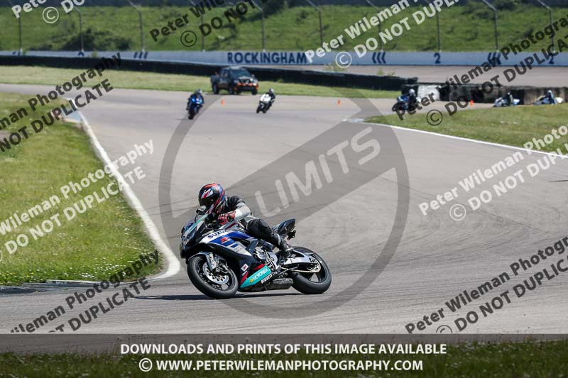 Rockingham no limits trackday;enduro digital images;event digital images;eventdigitalimages;no limits trackdays;peter wileman photography;racing digital images;rockingham raceway northamptonshire;rockingham trackday photographs;trackday digital images;trackday photos