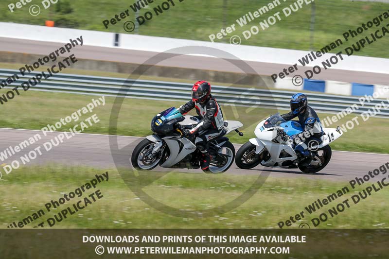 Rockingham no limits trackday;enduro digital images;event digital images;eventdigitalimages;no limits trackdays;peter wileman photography;racing digital images;rockingham raceway northamptonshire;rockingham trackday photographs;trackday digital images;trackday photos