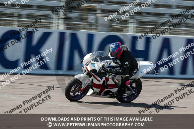 Rockingham no limits trackday;enduro digital images;event digital images;eventdigitalimages;no limits trackdays;peter wileman photography;racing digital images;rockingham raceway northamptonshire;rockingham trackday photographs;trackday digital images;trackday photos