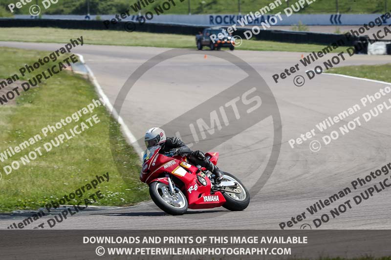 Rockingham no limits trackday;enduro digital images;event digital images;eventdigitalimages;no limits trackdays;peter wileman photography;racing digital images;rockingham raceway northamptonshire;rockingham trackday photographs;trackday digital images;trackday photos