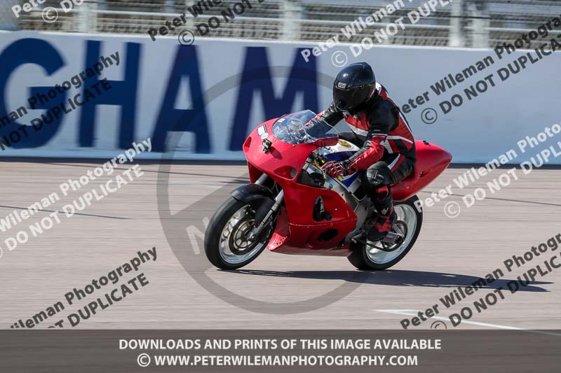 Rockingham no limits trackday;enduro digital images;event digital images;eventdigitalimages;no limits trackdays;peter wileman photography;racing digital images;rockingham raceway northamptonshire;rockingham trackday photographs;trackday digital images;trackday photos