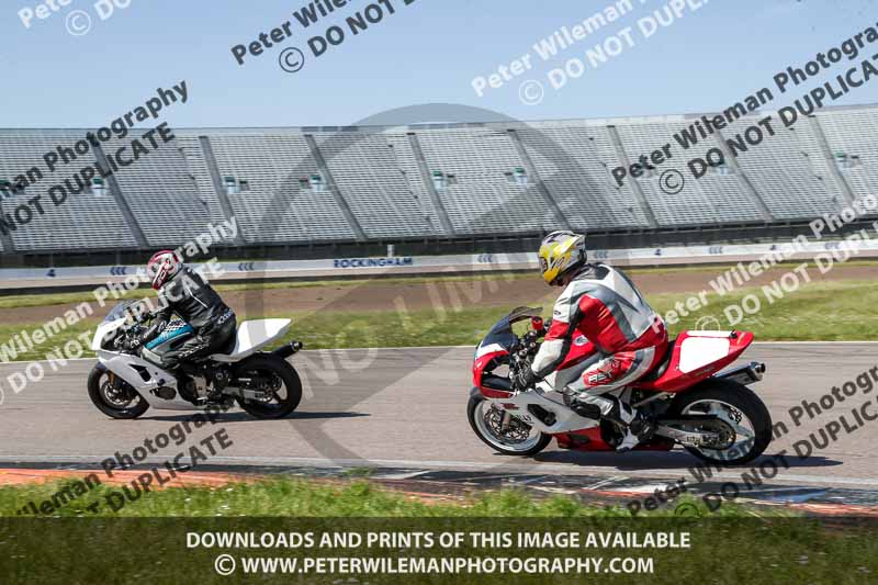 Rockingham no limits trackday;enduro digital images;event digital images;eventdigitalimages;no limits trackdays;peter wileman photography;racing digital images;rockingham raceway northamptonshire;rockingham trackday photographs;trackday digital images;trackday photos