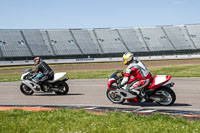 Rockingham-no-limits-trackday;enduro-digital-images;event-digital-images;eventdigitalimages;no-limits-trackdays;peter-wileman-photography;racing-digital-images;rockingham-raceway-northamptonshire;rockingham-trackday-photographs;trackday-digital-images;trackday-photos