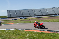 Rockingham-no-limits-trackday;enduro-digital-images;event-digital-images;eventdigitalimages;no-limits-trackdays;peter-wileman-photography;racing-digital-images;rockingham-raceway-northamptonshire;rockingham-trackday-photographs;trackday-digital-images;trackday-photos