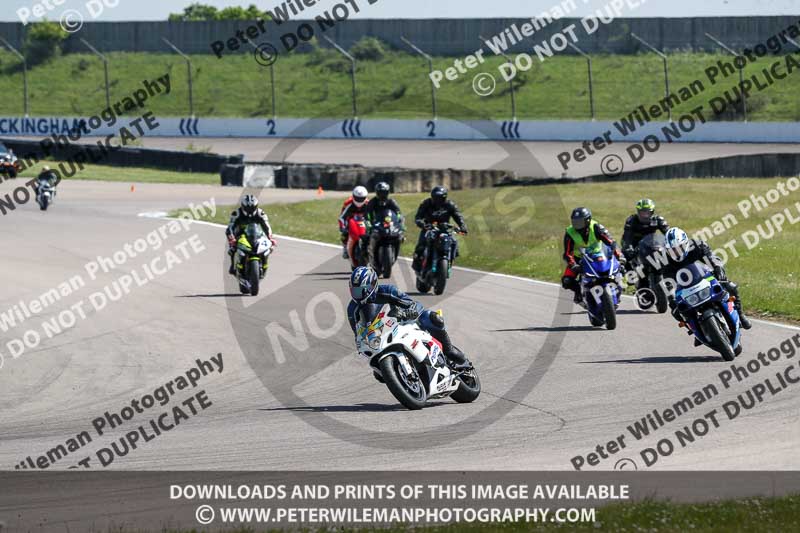 Rockingham no limits trackday;enduro digital images;event digital images;eventdigitalimages;no limits trackdays;peter wileman photography;racing digital images;rockingham raceway northamptonshire;rockingham trackday photographs;trackday digital images;trackday photos