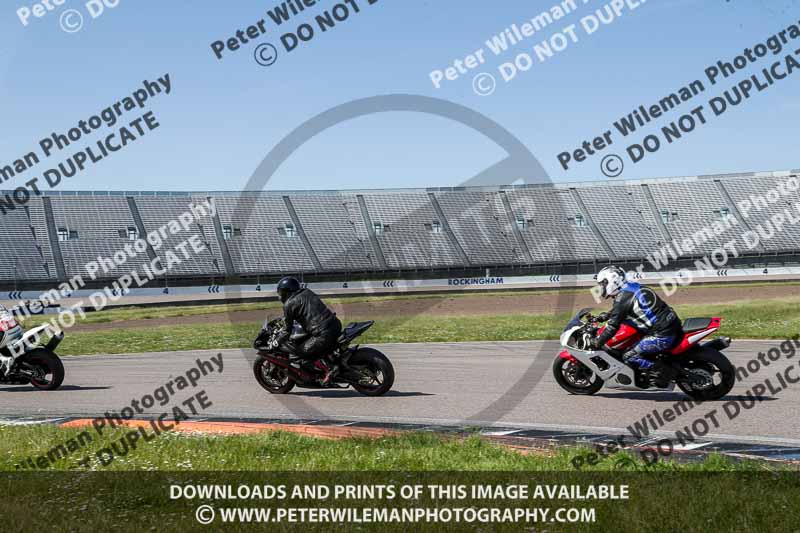 Rockingham no limits trackday;enduro digital images;event digital images;eventdigitalimages;no limits trackdays;peter wileman photography;racing digital images;rockingham raceway northamptonshire;rockingham trackday photographs;trackday digital images;trackday photos