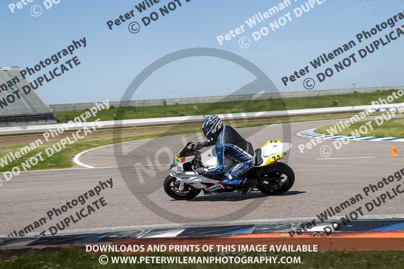 Rockingham no limits trackday;enduro digital images;event digital images;eventdigitalimages;no limits trackdays;peter wileman photography;racing digital images;rockingham raceway northamptonshire;rockingham trackday photographs;trackday digital images;trackday photos