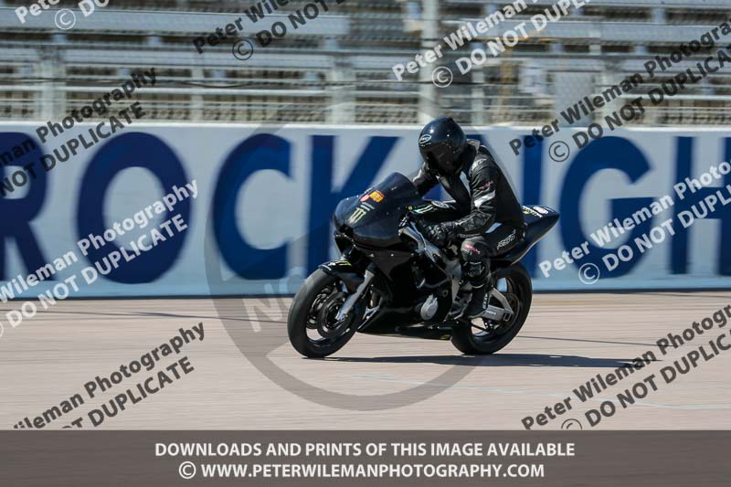 Rockingham no limits trackday;enduro digital images;event digital images;eventdigitalimages;no limits trackdays;peter wileman photography;racing digital images;rockingham raceway northamptonshire;rockingham trackday photographs;trackday digital images;trackday photos