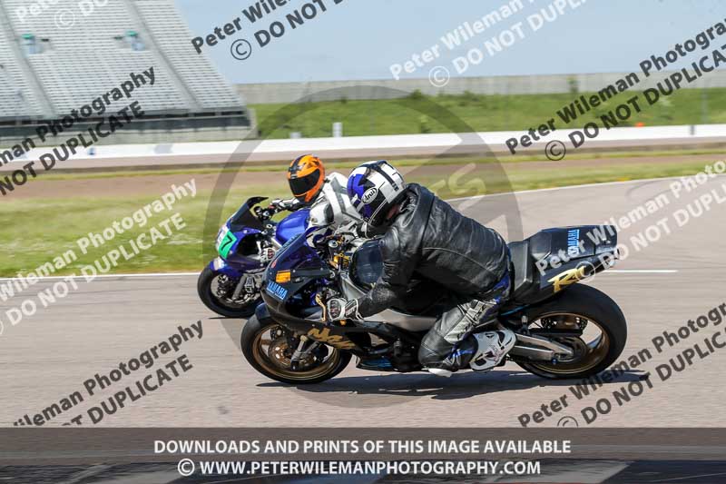 Rockingham no limits trackday;enduro digital images;event digital images;eventdigitalimages;no limits trackdays;peter wileman photography;racing digital images;rockingham raceway northamptonshire;rockingham trackday photographs;trackday digital images;trackday photos