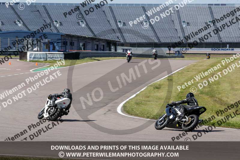 Rockingham no limits trackday;enduro digital images;event digital images;eventdigitalimages;no limits trackdays;peter wileman photography;racing digital images;rockingham raceway northamptonshire;rockingham trackday photographs;trackday digital images;trackday photos