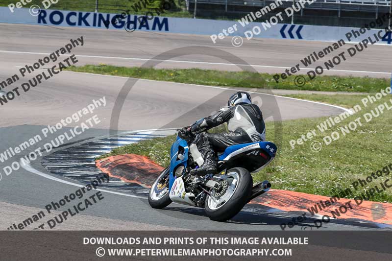 Rockingham no limits trackday;enduro digital images;event digital images;eventdigitalimages;no limits trackdays;peter wileman photography;racing digital images;rockingham raceway northamptonshire;rockingham trackday photographs;trackday digital images;trackday photos