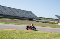 Rockingham-no-limits-trackday;enduro-digital-images;event-digital-images;eventdigitalimages;no-limits-trackdays;peter-wileman-photography;racing-digital-images;rockingham-raceway-northamptonshire;rockingham-trackday-photographs;trackday-digital-images;trackday-photos