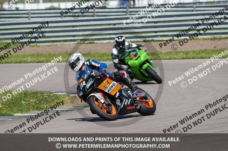 Rockingham no limits trackday;enduro digital images;event digital images;eventdigitalimages;no limits trackdays;peter wileman photography;racing digital images;rockingham raceway northamptonshire;rockingham trackday photographs;trackday digital images;trackday photos