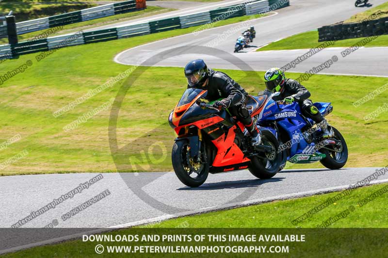 cadwell no limits trackday;cadwell park;cadwell park photographs;cadwell trackday photographs;enduro digital images;event digital images;eventdigitalimages;no limits trackdays;peter wileman photography;racing digital images;trackday digital images;trackday photos