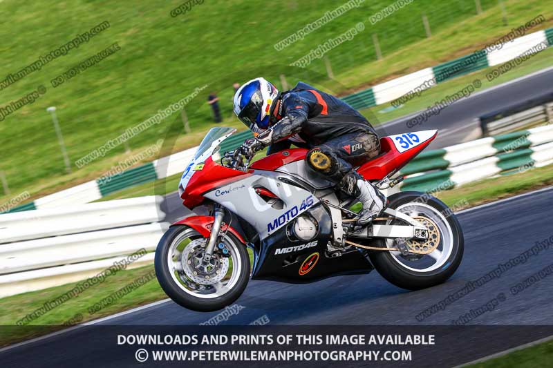 cadwell no limits trackday;cadwell park;cadwell park photographs;cadwell trackday photographs;enduro digital images;event digital images;eventdigitalimages;no limits trackdays;peter wileman photography;racing digital images;trackday digital images;trackday photos