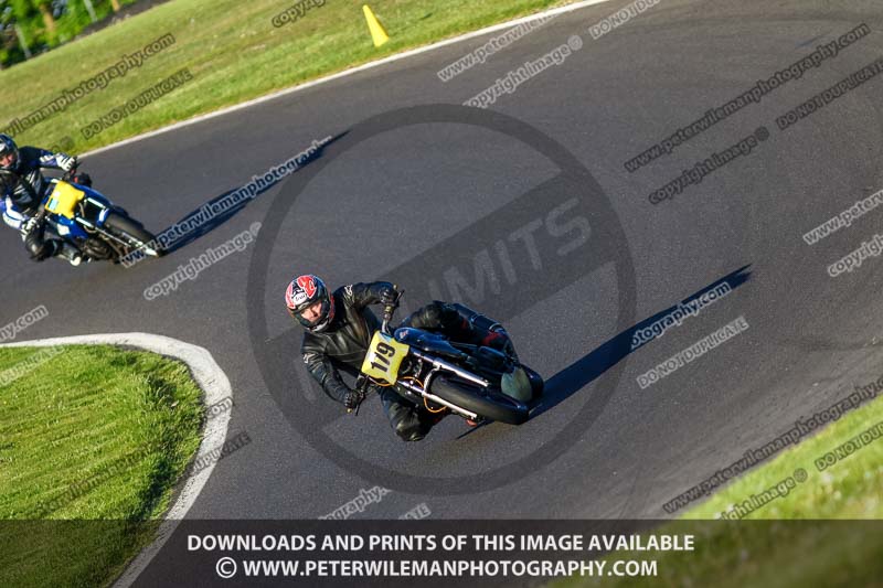 cadwell no limits trackday;cadwell park;cadwell park photographs;cadwell trackday photographs;enduro digital images;event digital images;eventdigitalimages;no limits trackdays;peter wileman photography;racing digital images;trackday digital images;trackday photos