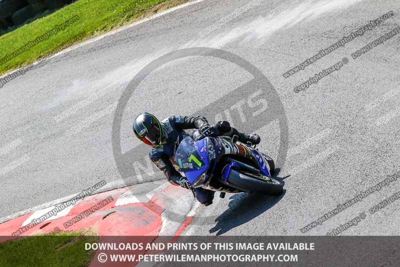 cadwell no limits trackday;cadwell park;cadwell park photographs;cadwell trackday photographs;enduro digital images;event digital images;eventdigitalimages;no limits trackdays;peter wileman photography;racing digital images;trackday digital images;trackday photos