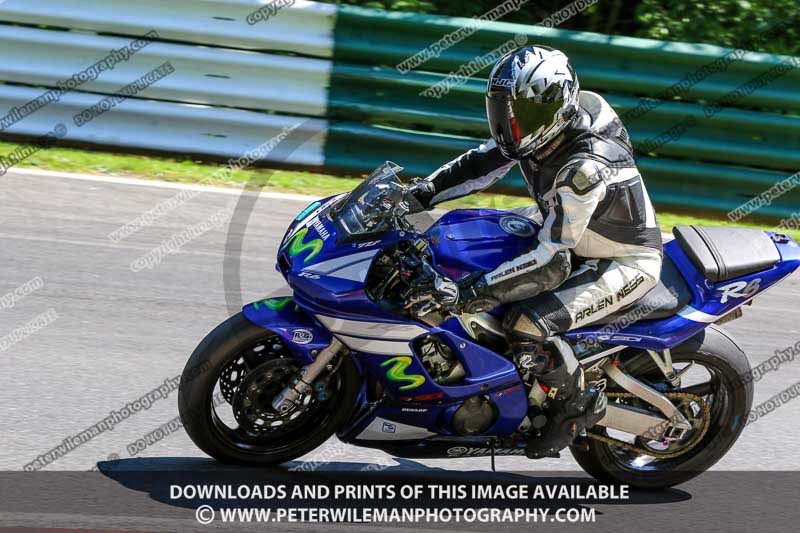 cadwell no limits trackday;cadwell park;cadwell park photographs;cadwell trackday photographs;enduro digital images;event digital images;eventdigitalimages;no limits trackdays;peter wileman photography;racing digital images;trackday digital images;trackday photos