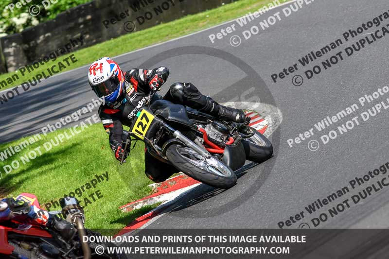 cadwell no limits trackday;cadwell park;cadwell park photographs;cadwell trackday photographs;enduro digital images;event digital images;eventdigitalimages;no limits trackdays;peter wileman photography;racing digital images;trackday digital images;trackday photos