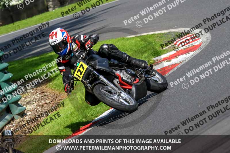 cadwell no limits trackday;cadwell park;cadwell park photographs;cadwell trackday photographs;enduro digital images;event digital images;eventdigitalimages;no limits trackdays;peter wileman photography;racing digital images;trackday digital images;trackday photos