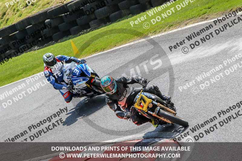 cadwell no limits trackday;cadwell park;cadwell park photographs;cadwell trackday photographs;enduro digital images;event digital images;eventdigitalimages;no limits trackdays;peter wileman photography;racing digital images;trackday digital images;trackday photos