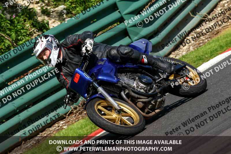 cadwell no limits trackday;cadwell park;cadwell park photographs;cadwell trackday photographs;enduro digital images;event digital images;eventdigitalimages;no limits trackdays;peter wileman photography;racing digital images;trackday digital images;trackday photos