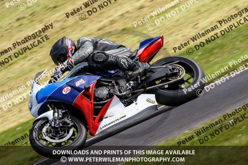 cadwell no limits trackday;cadwell park;cadwell park photographs;cadwell trackday photographs;enduro digital images;event digital images;eventdigitalimages;no limits trackdays;peter wileman photography;racing digital images;trackday digital images;trackday photos