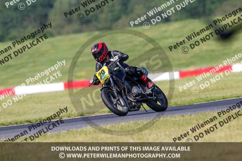 enduro digital images;event digital images;eventdigitalimages;no limits trackdays;peter wileman photography;racing digital images;snetterton;snetterton no limits trackday;snetterton photographs;snetterton trackday photographs;trackday digital images;trackday photos