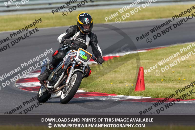 enduro digital images;event digital images;eventdigitalimages;no limits trackdays;peter wileman photography;racing digital images;snetterton;snetterton no limits trackday;snetterton photographs;snetterton trackday photographs;trackday digital images;trackday photos