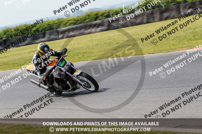 enduro digital images;event digital images;eventdigitalimages;no limits trackdays;peter wileman photography;racing digital images;snetterton;snetterton no limits trackday;snetterton photographs;snetterton trackday photographs;trackday digital images;trackday photos