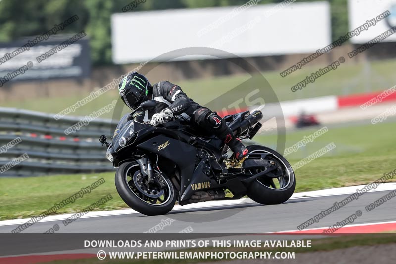 donington no limits trackday;donington park photographs;donington trackday photographs;no limits trackdays;peter wileman photography;trackday digital images;trackday photos