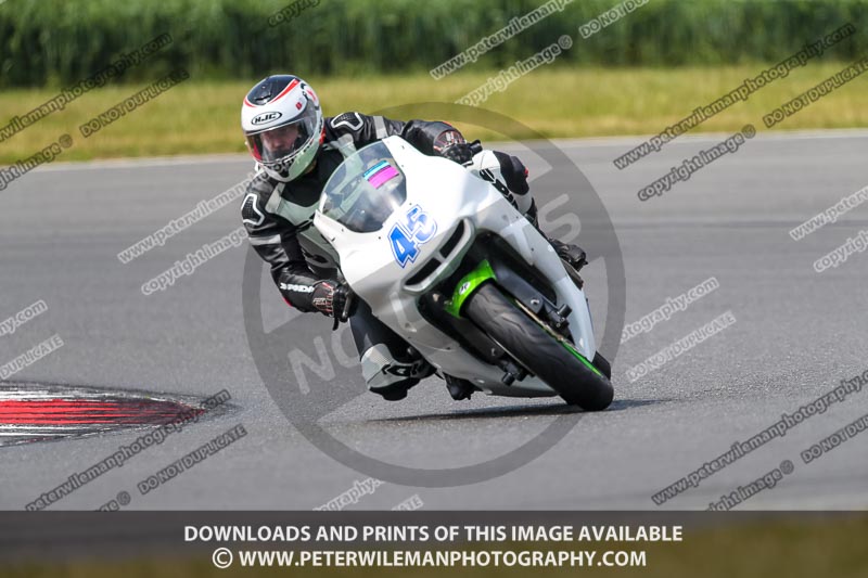 enduro digital images;event digital images;eventdigitalimages;no limits trackdays;peter wileman photography;racing digital images;snetterton;snetterton no limits trackday;snetterton photographs;snetterton trackday photographs;trackday digital images;trackday photos