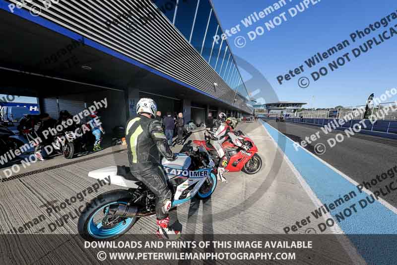 01 to 3rd december 2018;Jerez;event digital images;motorbikes;no limits;peter wileman photography;trackday;trackday digital images